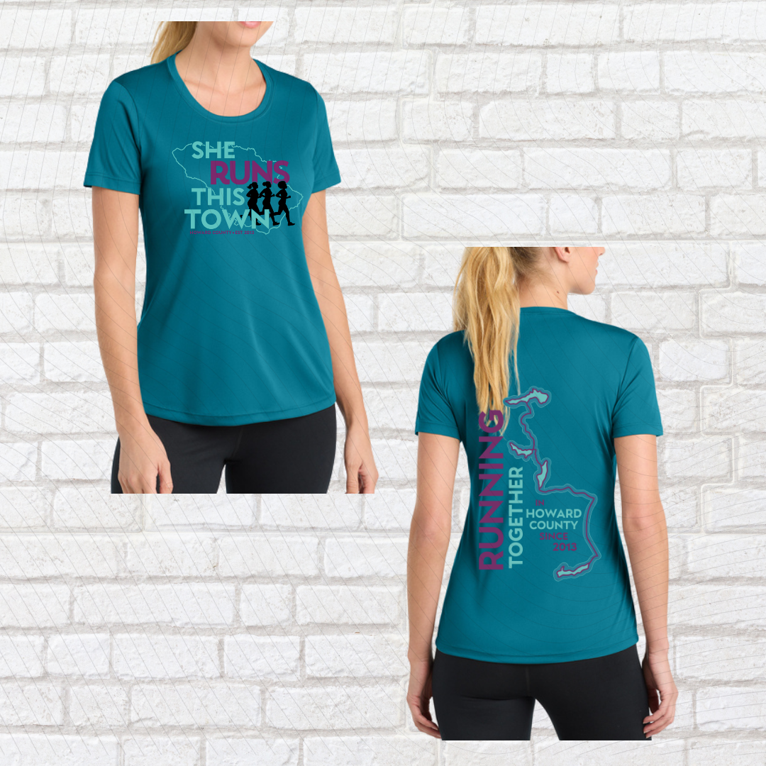 She Runs This Town – Performance Ladies Fit Tee