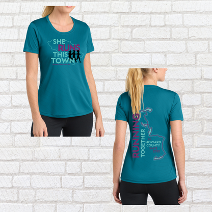 She Runs This Town – Performance Ladies Fit Tee